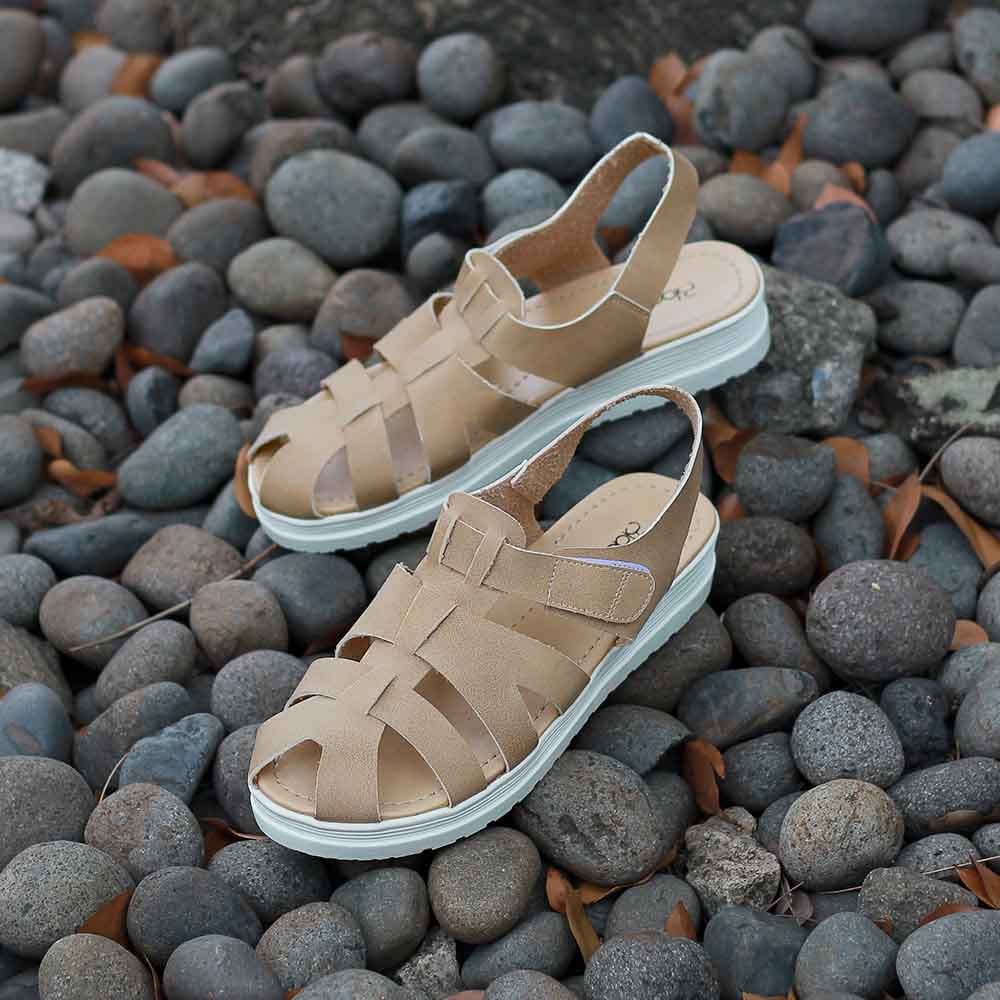 Sandal Wedges Tali Wanita Blackkelly LGG 837
