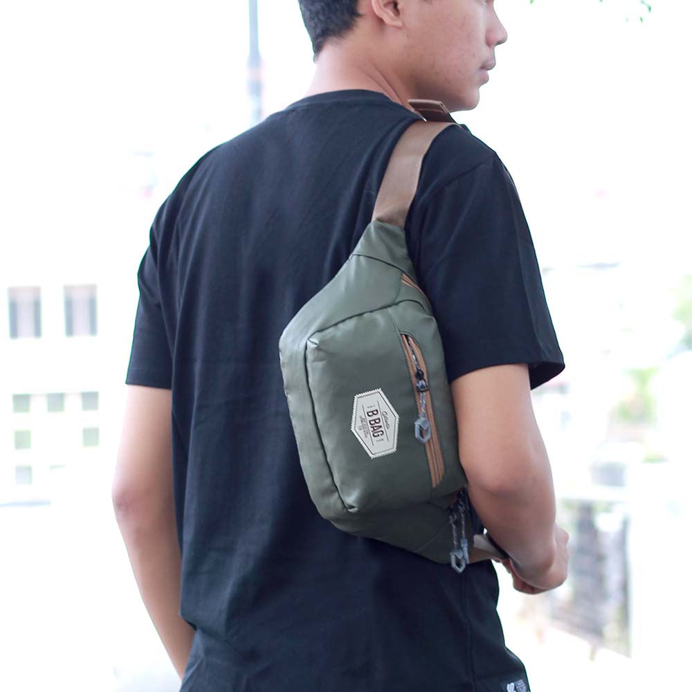 Tas Waist Bag Pria UTR 169