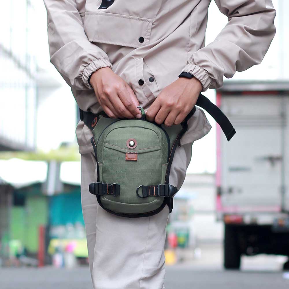Tas Waist Bag Pria UTR 219