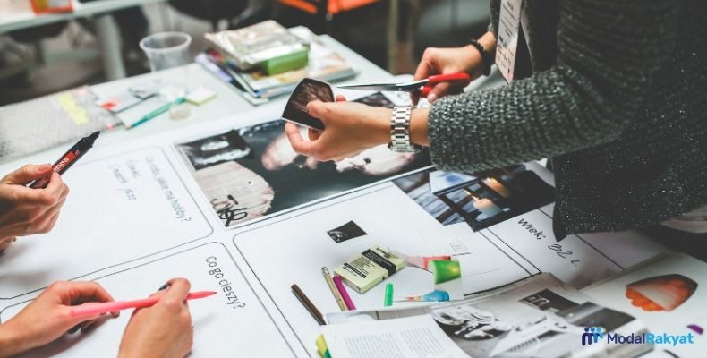 Kerja Keras vs Kerja Cerdas? Yuk, Baca ini Selengkapnya!