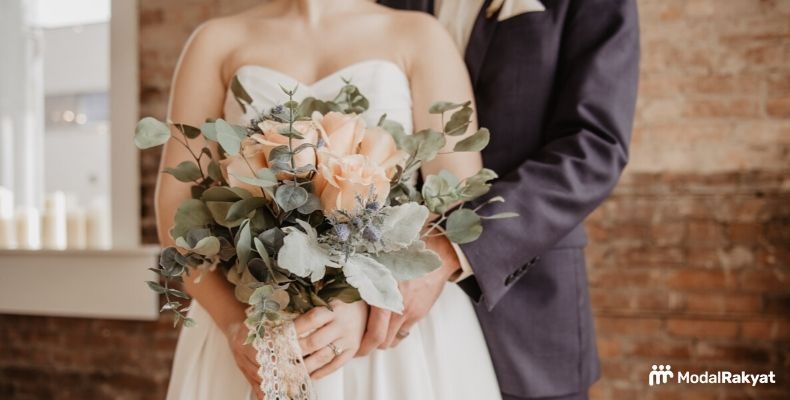 Daripada Pesta Mewah, Dana Pernikahan Bisa Dipakai Apa Saja, Ya? Daripada Pesta Mewah, Dana Pernikahan Bisa Dipakai Apa Saja, Ya?