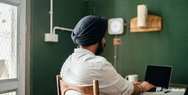 Memulai Bisnis Sampingan, Solusi Terbaik Saat Finansial Menurun