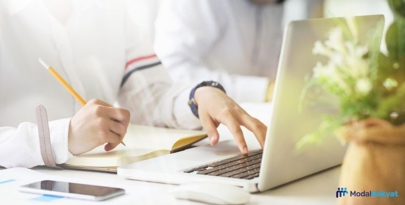 Ingin Belajar Investasi Online dengan Mudah? Ini Dia Caranya Ingin Belajar Investasi Online dengan Mudah? Ini Dia Caranya