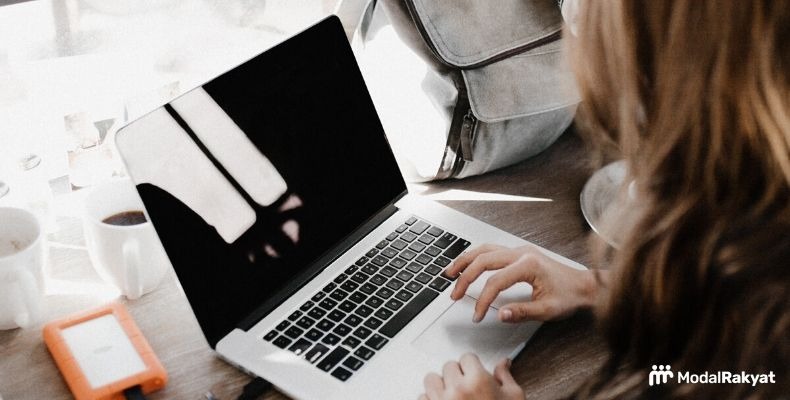 Manfaat Usaha Sampingan, Raih Penghasilan Sembari Rebahan Manfaat Usaha Sampingan, Raih Penghasilan Sembari Rebahan