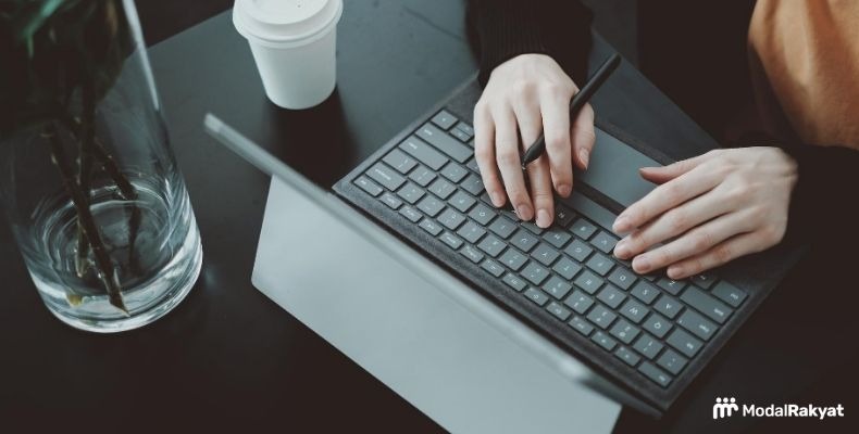 Kerja Sampingan untuk Dapat Uang Ekstra yang Dimulai dari Rumah Kerja Sampingan untuk Dapat Uang Ekstra yang Dimulai dari Rumah