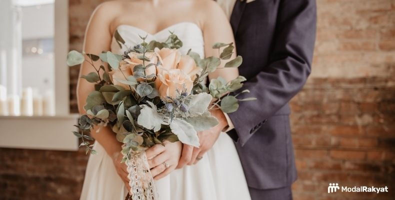 Ingin Menikah dalam Setahun, Siapkan Biaya dengan 7 Cara Menabung Ini Ingin Menikah dalam Setahun, Siapkan Biaya dengan 7 Cara Menabung Ini