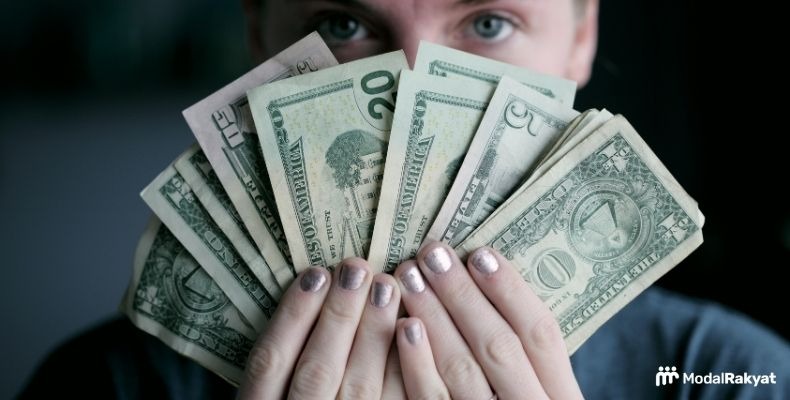 4 Tips Menabung agar Kamu Tetap Konsisten 4 Tips Menabung agar Kamu Tetap Konsisten