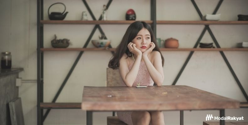 5 Tahap Burnout Akibat Sering Kerja Lembur