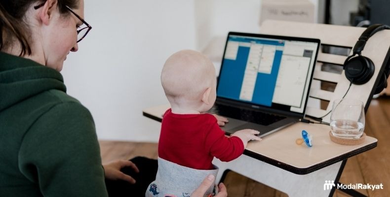 3 Mantra Motivasi Kerja Karyawan untuk Orangtua yang Bekerja 3 Mantra Motivasi Kerja Karyawan untuk Orangtua yang Bekerja