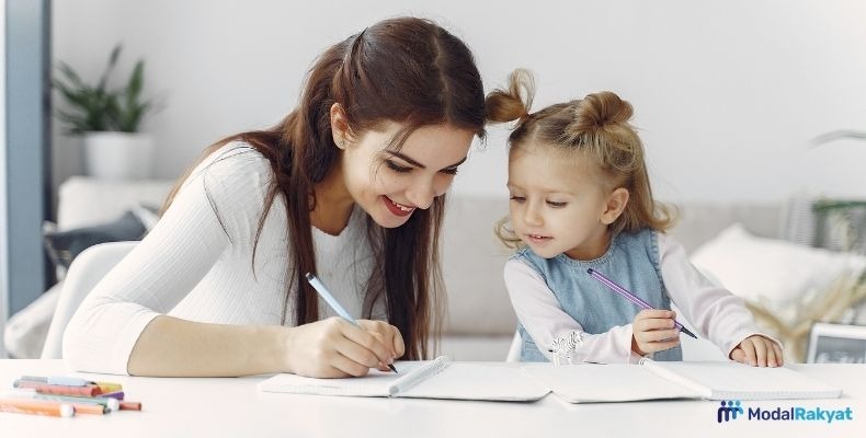 10 Cara Memperingati Hari Ibu di Tengah Pandemi 10 Cara Memperingati Hari Ibu di Tengah Pandemi