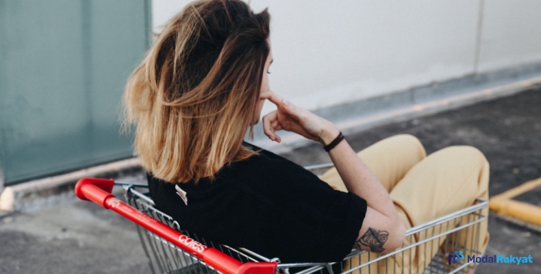 4 Cara Ampuh Mengubah Perilaku Konsumtif di Era Modern