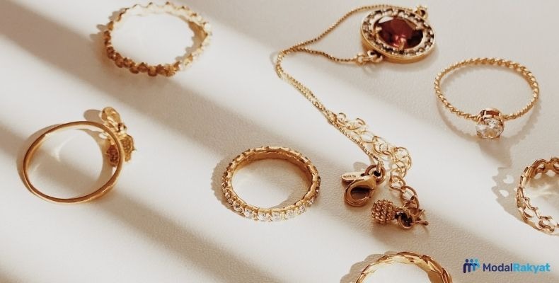 Telaten Investasi Emas di Masa Muda Bisa Panen Cuan Telaten Investasi Emas di Masa Muda Bisa Panen Cuan