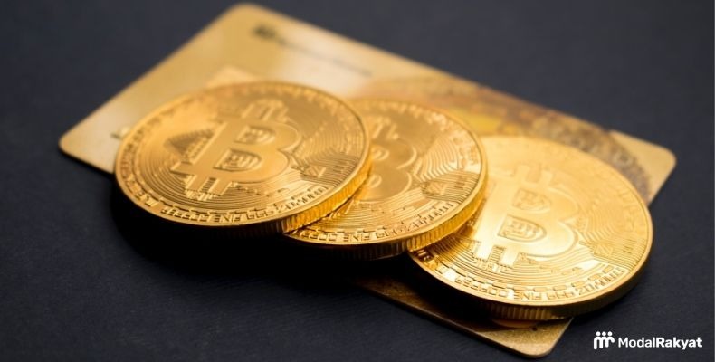 Investasi Emas Putih vs Emas Kuning: Mana yang Lebih Baik? Investasi Emas Putih vs Emas Kuning: Mana yang Lebih Baik?