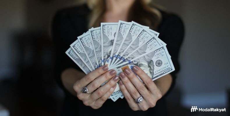 Keuntungan Ajukan Pinjaman Usaha Secara  Online Syarat Mudah Keuntungan Ajukan Pinjaman Usaha Secara  Online Syarat Mudah