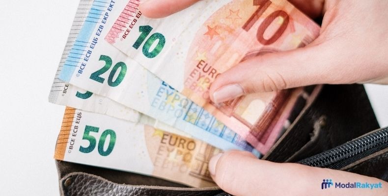 7 Jenis Keterampilan yang Menghasilkan Uang Banyak di Dompet 7 Jenis Keterampilan yang Menghasilkan Uang Banyak di Dompet