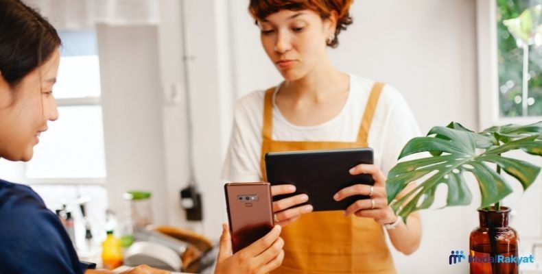 8 Ide Usaha Sampingan Online Mudah untuk Mahasiswa 8 Ide Usaha Sampingan Online Mudah untuk Mahasiswa