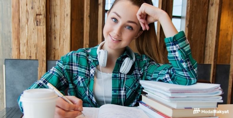 Usaha Kecil Menguntungkan untuk Anak Sekolah di Masa Pandemi