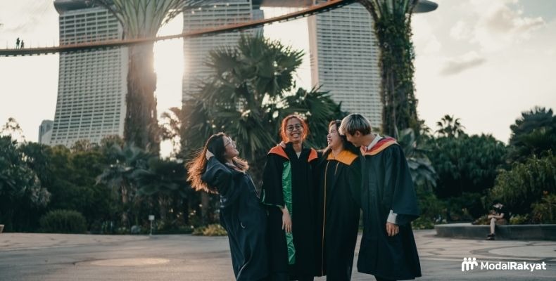 Cara Mengatur Keuangan Anti-Gagal untuk Fresh Graduate 