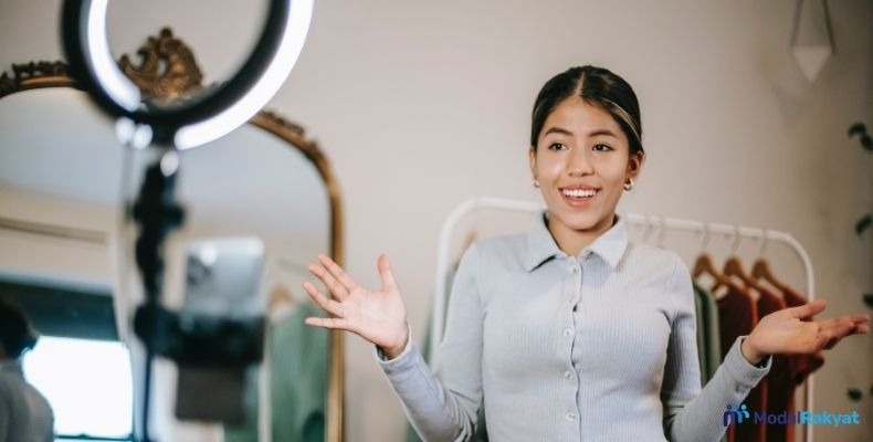 Apa itu Endorse? Begini Cara Kerjanya dalam Marketing Apa itu Endorse? Begini Cara Kerjanya dalam Marketing