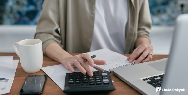 Fungsi dan Perbedaan Invoice, Nota, Kuitansi, Bon, Faktur Fungsi dan Perbedaan Invoice, Nota, Kuitansi, Bon, Faktur