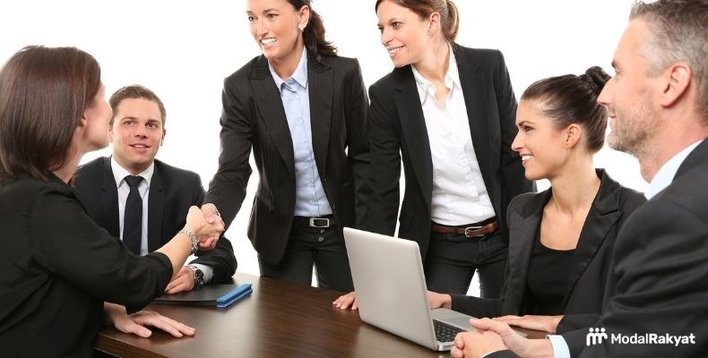 Pentingnya Etika Bisnis dalam Dunia Usaha dan Prinsipnya Pentingnya Etika Bisnis dalam Dunia Usaha dan Prinsipnya