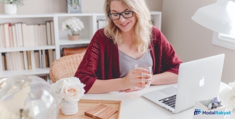 Freelancer adalah Profesi Pilihan Milenial, ini Contohnya Freelancer adalah Profesi Pilihan Milenial, ini Contohnya