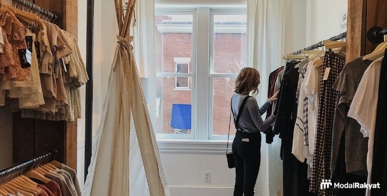 Barang Ekonomi: Contoh dan Bedanya dengan Barang Bebas Barang Ekonomi: Contoh dan Bedanya dengan Barang Bebas