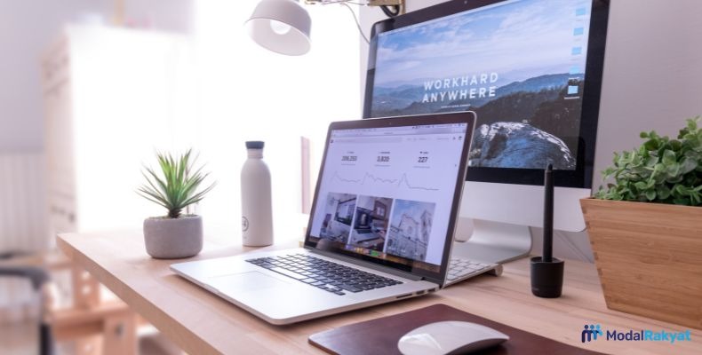 15 Cara Menjalankan Bisnis Online Laris Manis untuk Pemula 15 Cara Menjalankan Bisnis Online Laris Manis untuk Pemula