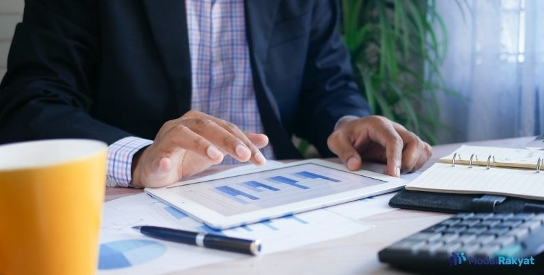 Pengertian Laporan Keuangan dan Fungsinya pada Bisnis Pengertian Laporan Keuangan dan Fungsinya pada Bisnis