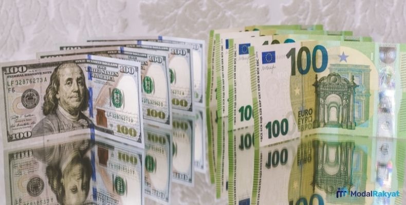 Arti Obligasi, Jenis-jenis, Contoh, dan Kelebihannya