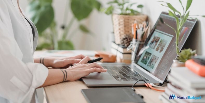 8 Strategi Bisnis di Era Digital untuk Profit Maksimal 8 Strategi Bisnis di Era Digital untuk Profit Maksimal
