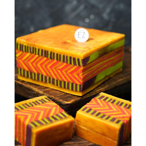 Lapis Legit Batik pesisir