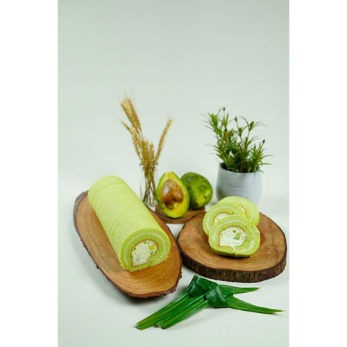 Avocado Roll Cake