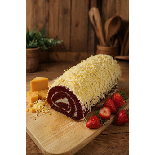 Red Velvet Cheese Roll