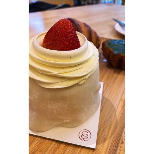 Mochi Fraisier