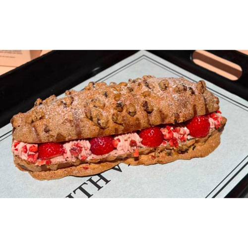 French Strawberry Cream Macaron Bun