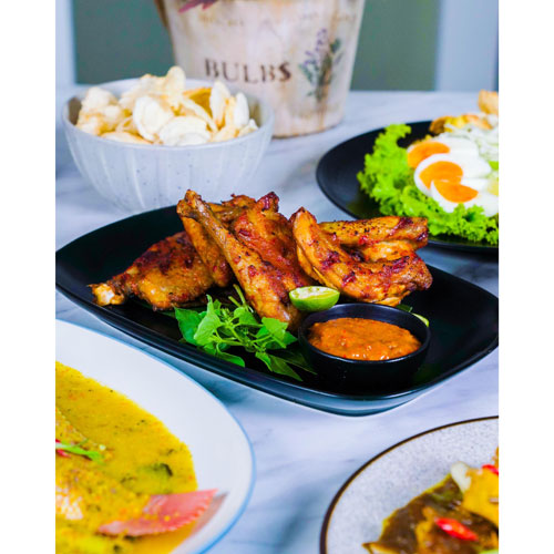 Ayam Bakar Rujak Jawa Tengah