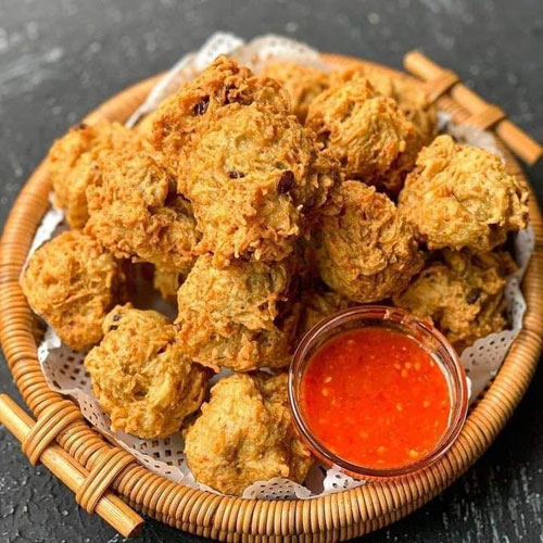 Bujan ( Pempek Talas )