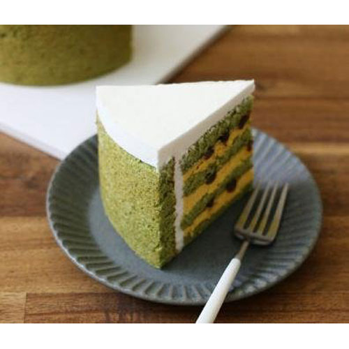 Sakura & Amarena Matcha Layer Cake