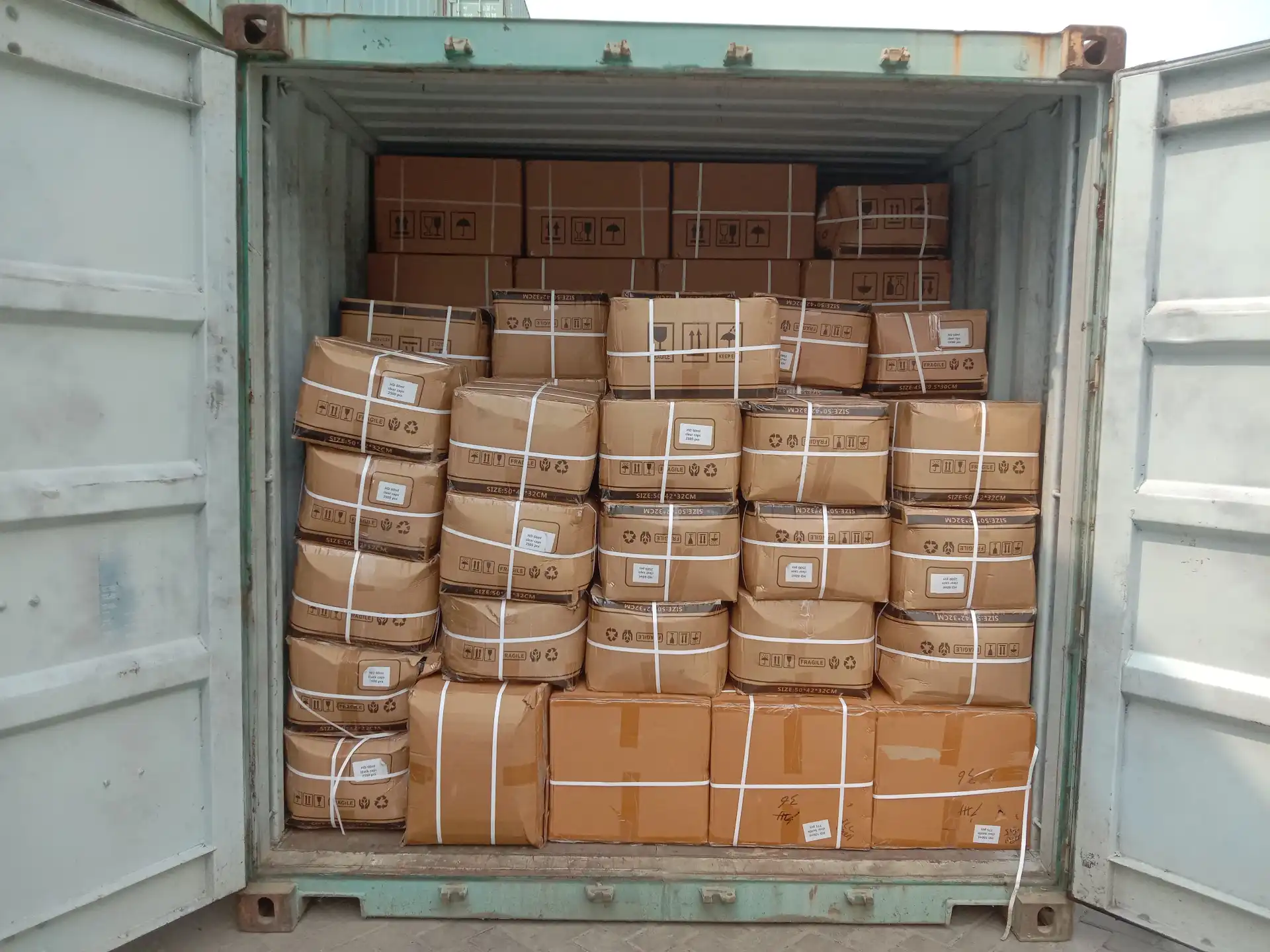 LOT 08 - Botol dan Tutup, Tutup Pompa