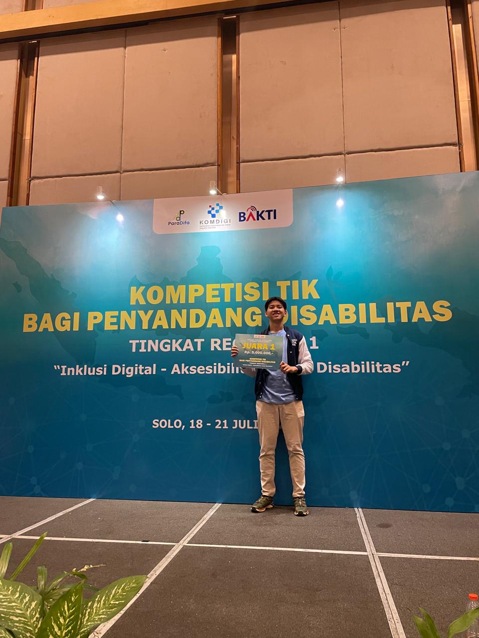 Juara 1 Digital Marketing Pendalaman