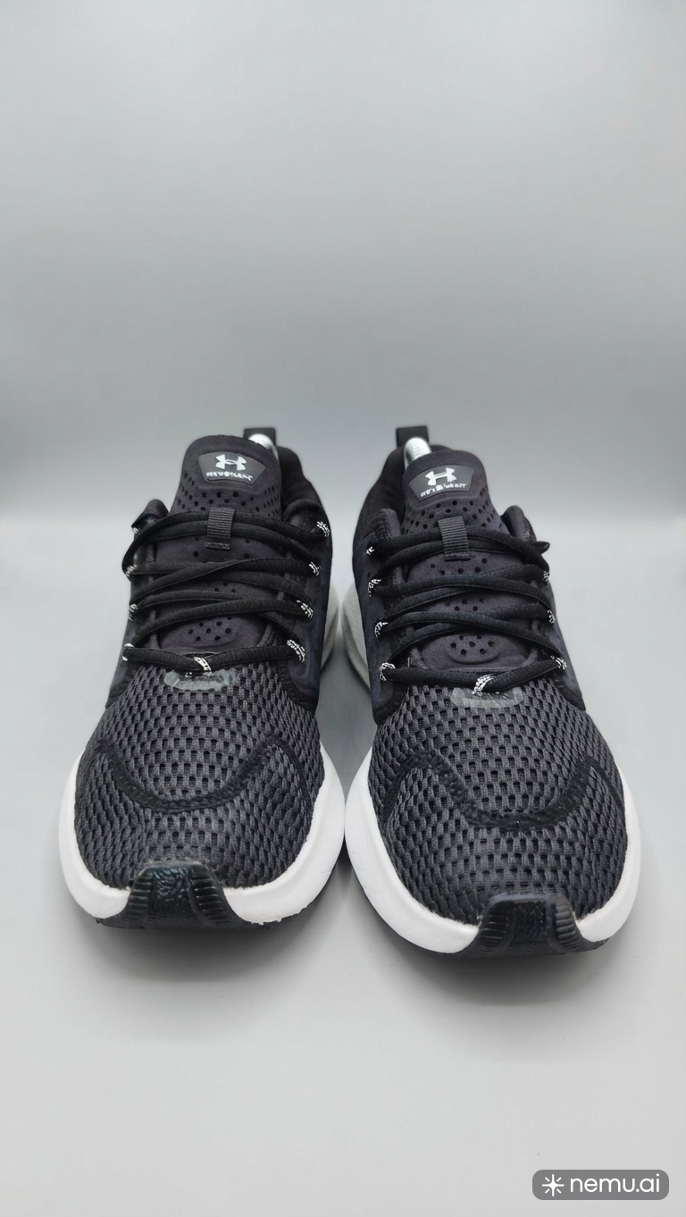 Under Armour Sneakers
