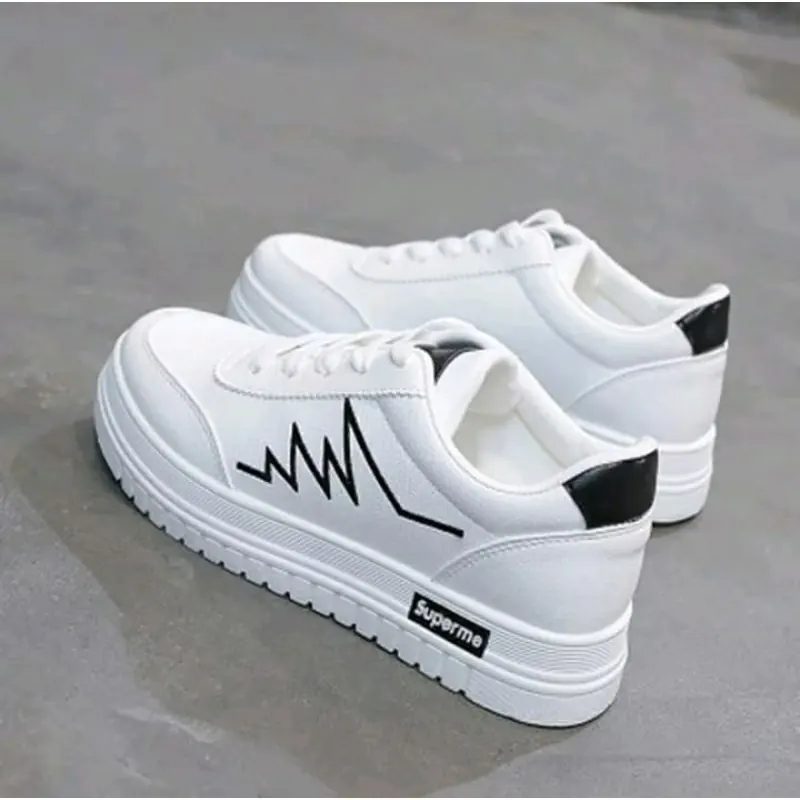 Sepatu Sneakers Casual Putih Wanita
