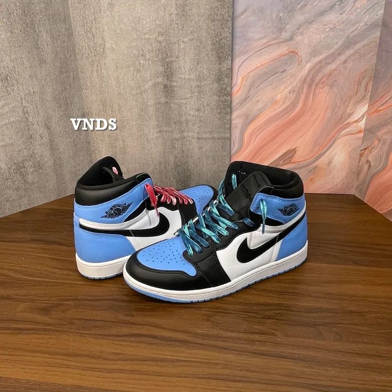 VNDS AIR JORDAN 1 HIGH OG UNC TOE MEN, SZ 45