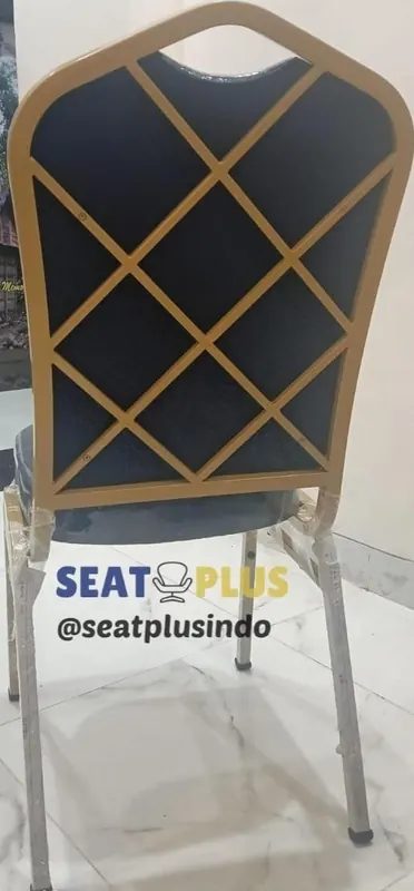 Kursi Susun Pesta Gereja Hotel