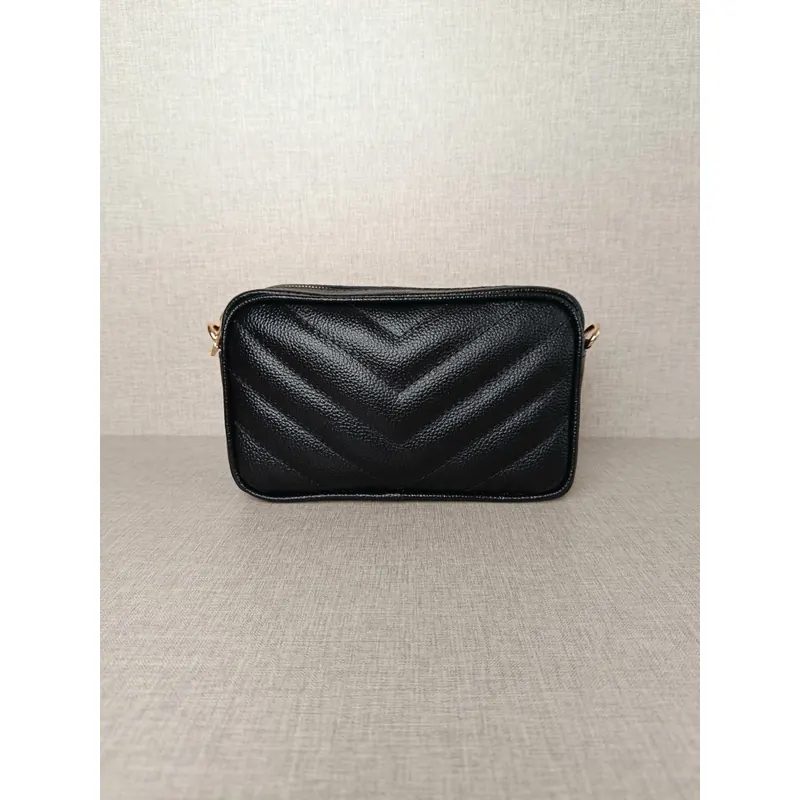 ADMORE Ixia Cow Leather – Elegan, Ringkas, & Stylish