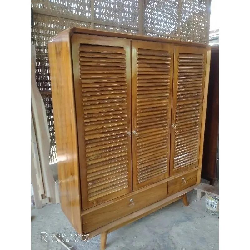 Lemari Retro Minimalis Krepyak Kayu Jati