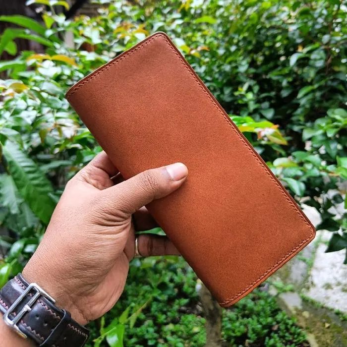 Simple Billfold Long Wallet 12 slot card Buttero Leather