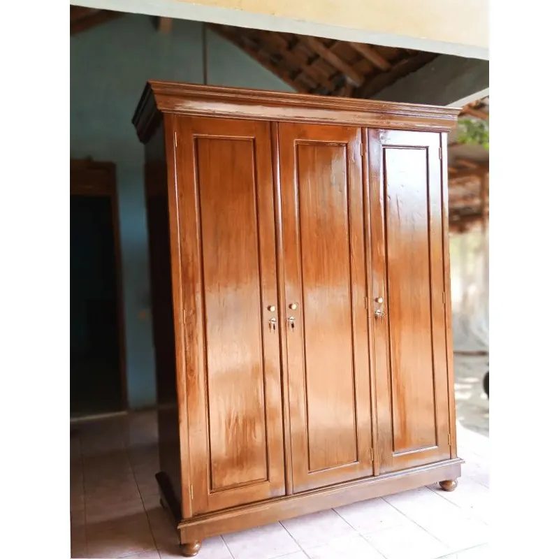 Lemari Pakaian Minimalis Costum Kayu Jati