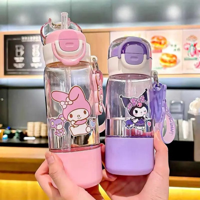 Botol Minum Anak Sekolah 2in1 Karakter Sanrio Ukuran 420ML Tali Pendek Free Sticker Anti